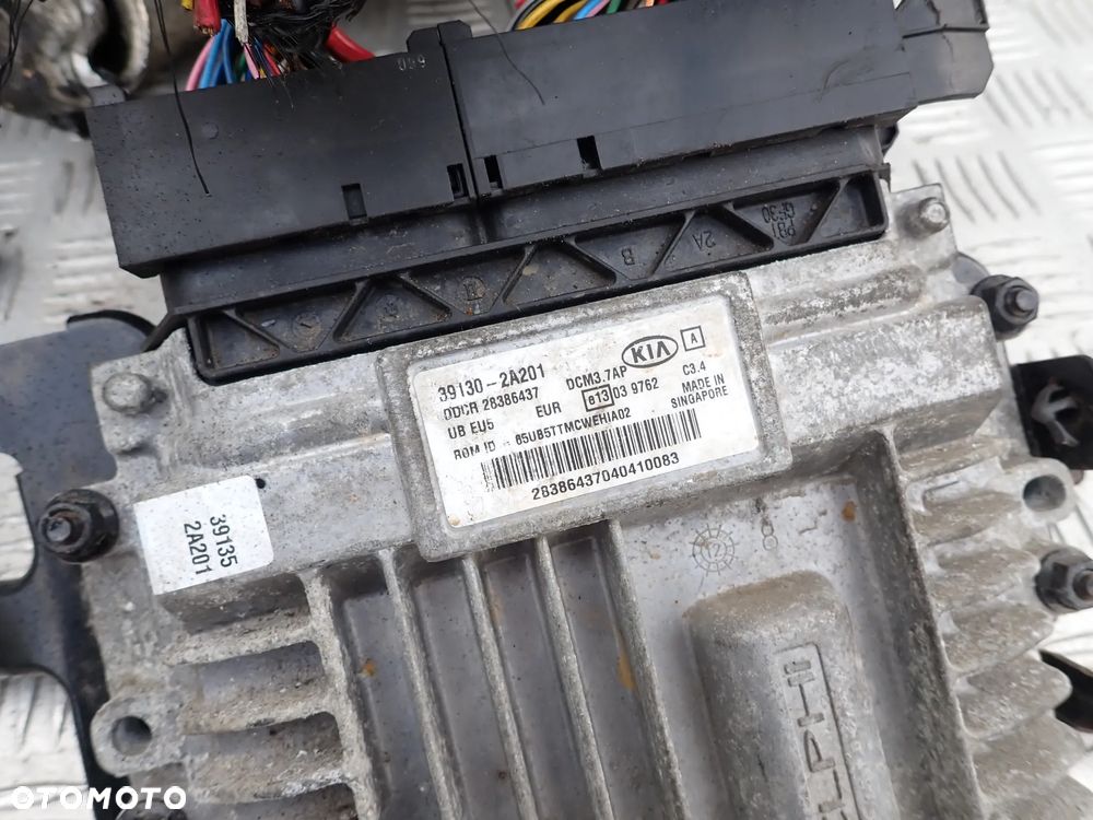 SILNIK KIA VENGA RIO III 1,4 CRDI D4FC DELPHI WTRYSKI - 4
