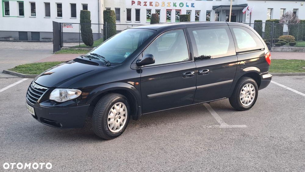 Chrysler Voyager 2.4 SE - 3