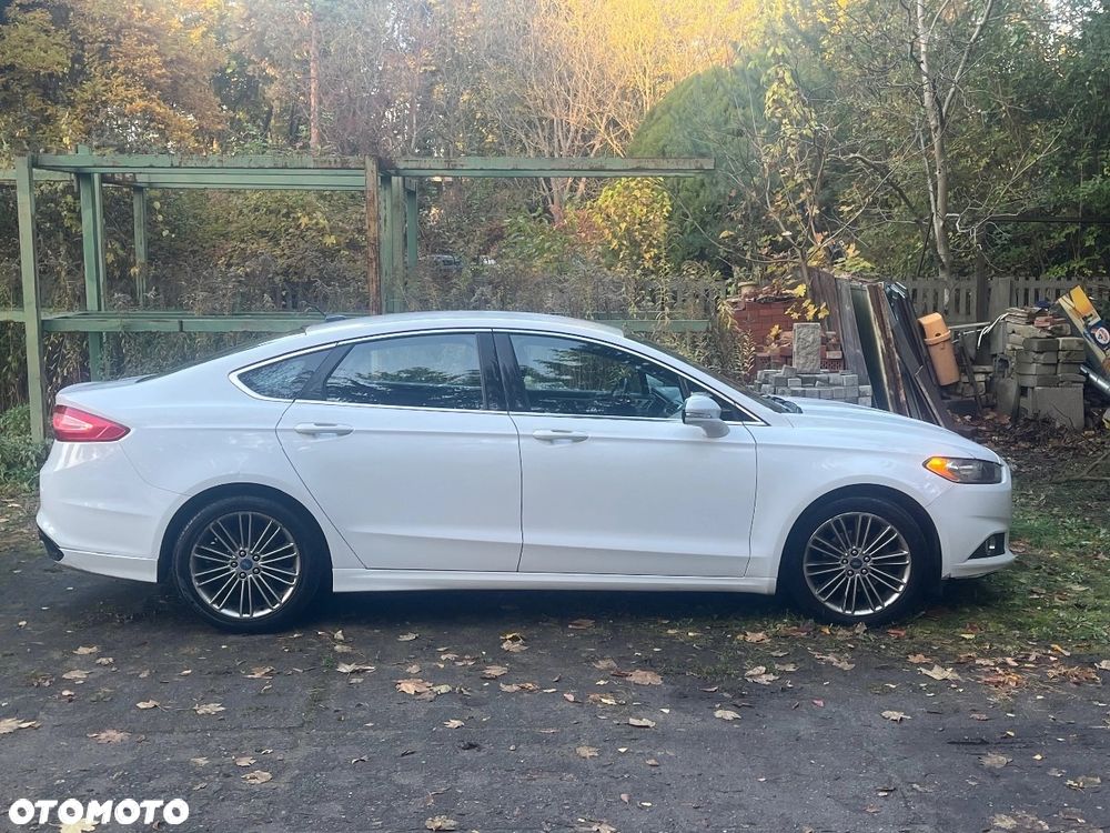 Ford Fusion - 1