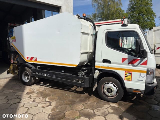 Mitsubishi Fuso Canter 7C15 Euro 6 śmieciarka - 1