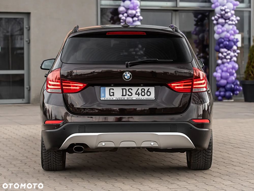 BMW X1 xDrive20d Sport Line - 11