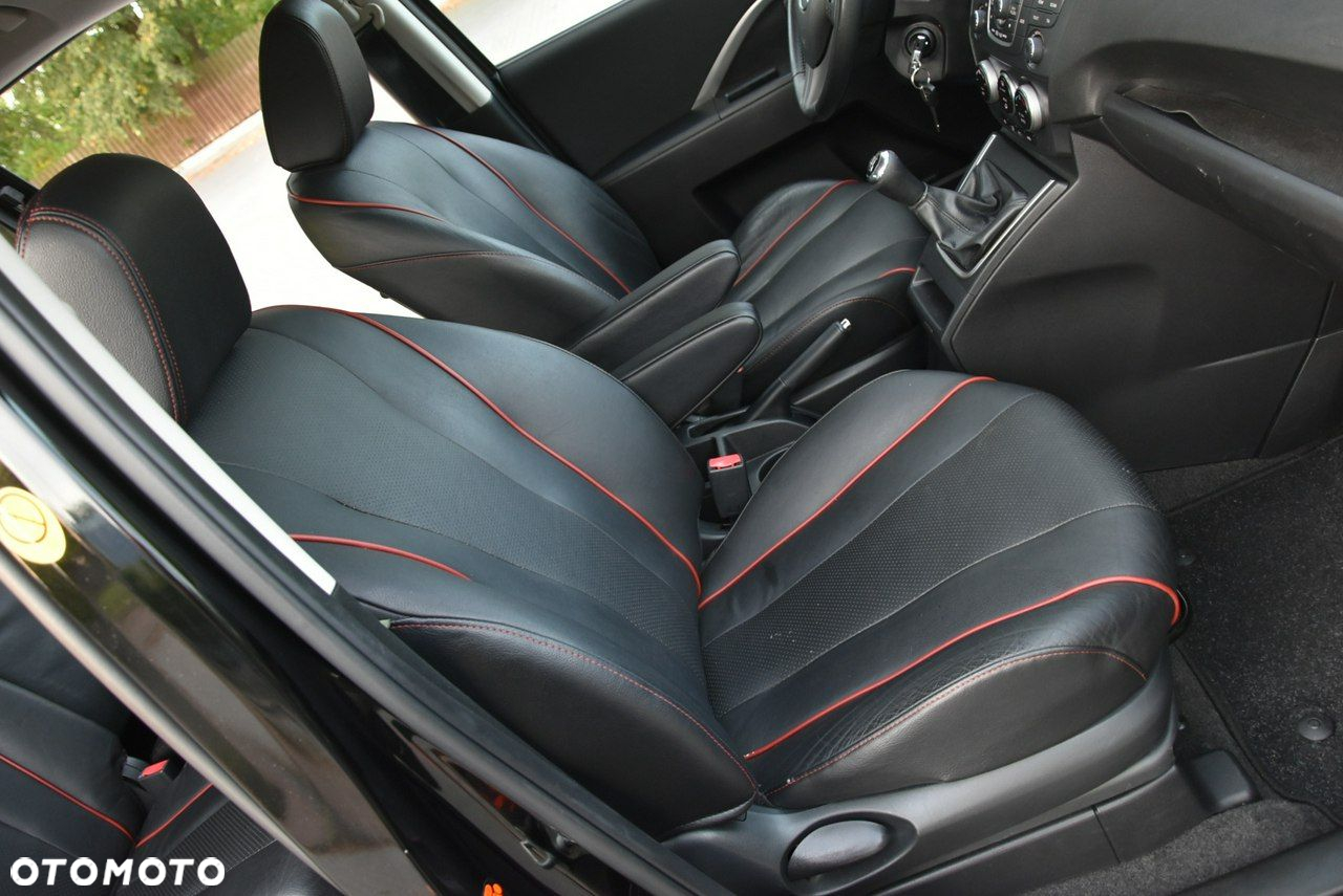 Mazda 5 - 25