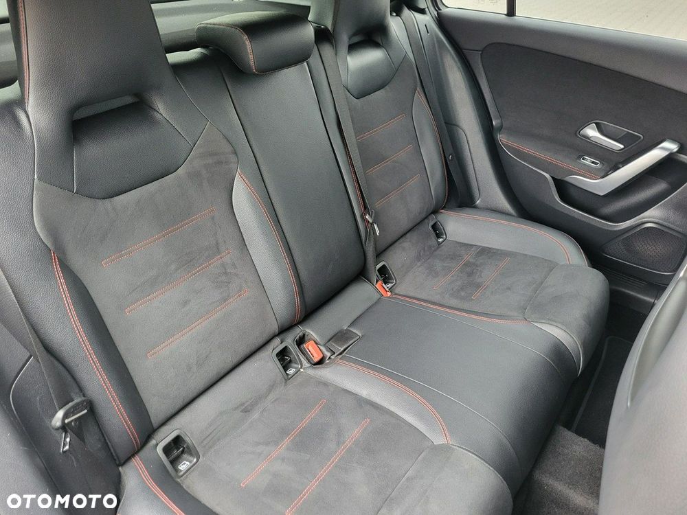 Mercedes-Benz Klasa A - 24