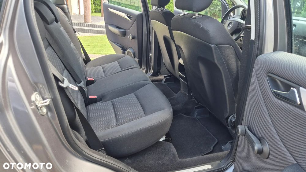 Mercedes-Benz Klasa B 180 CDI - 11