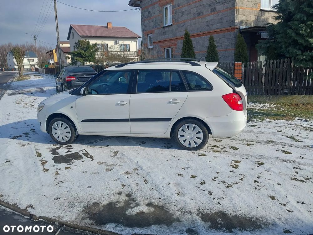 Skoda Fabia 1.2 TSI Active Plus - 6