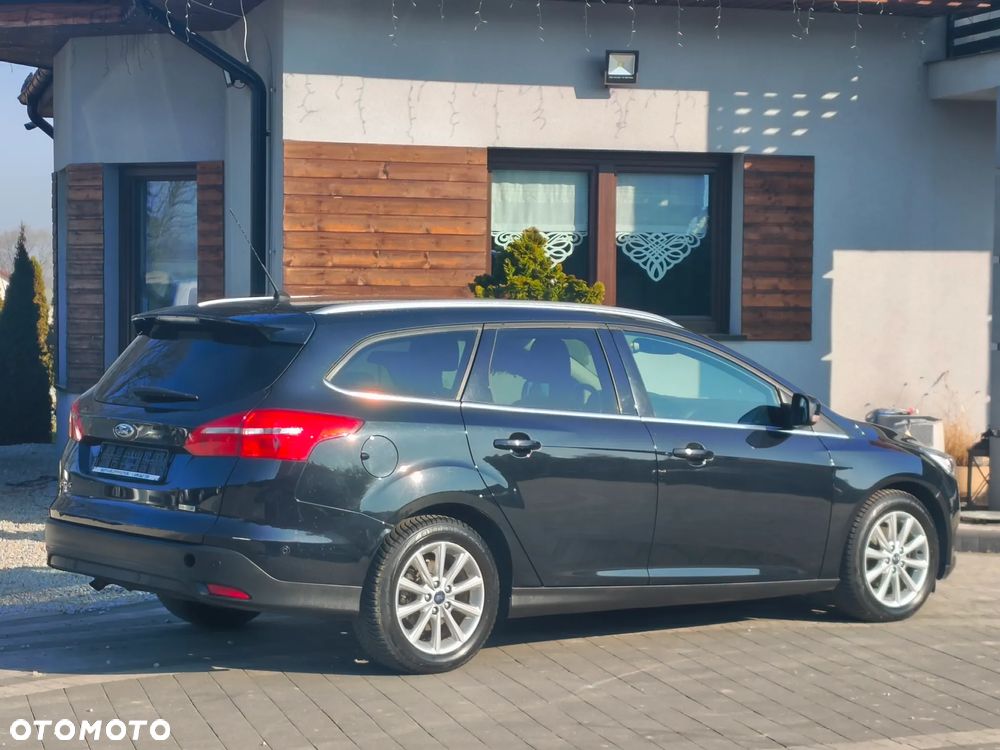 Ford Focus 1.0 EcoBoost STart-Stopp-System TITANIUM - 24