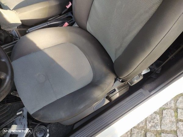 Conjunto De Bancos Fiat Punto Evo Van (199_) - 3