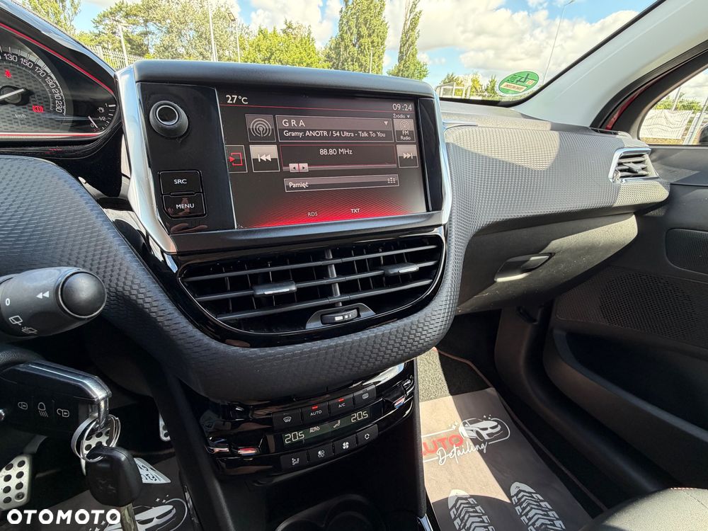 Peugeot 2008 PureTech 130 Stop&Start GT-Line Edition - 20