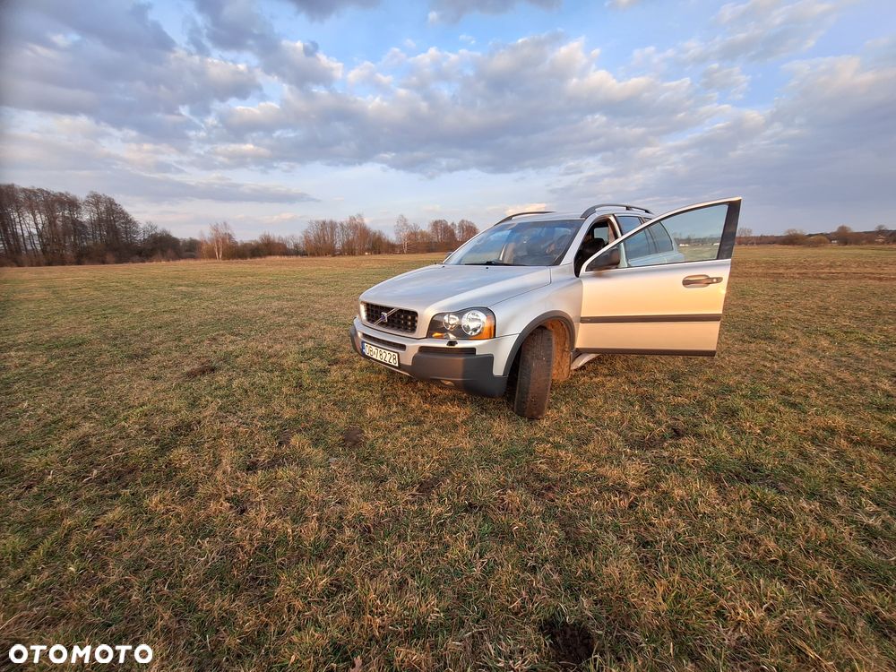 Volvo XC 90 - 8