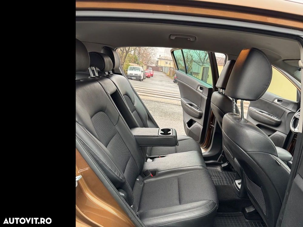 Kia Sportage 2.0 DSL 6AT 4x4 Style - 15