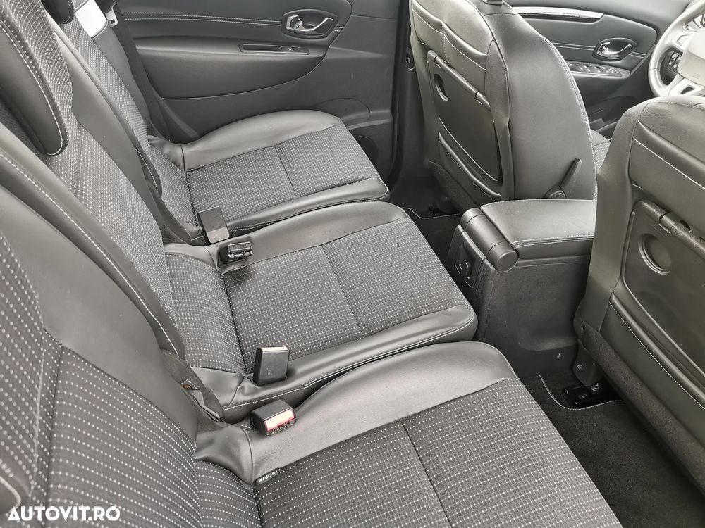 Renault Scenic - 6