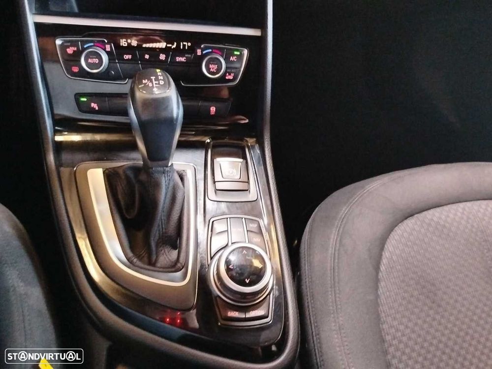BMW 216 Active Tourer - 18