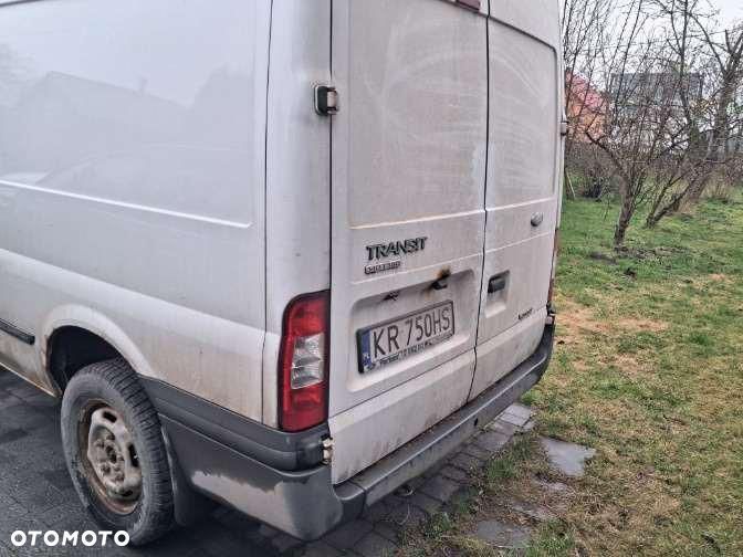 Ford Transit - 6