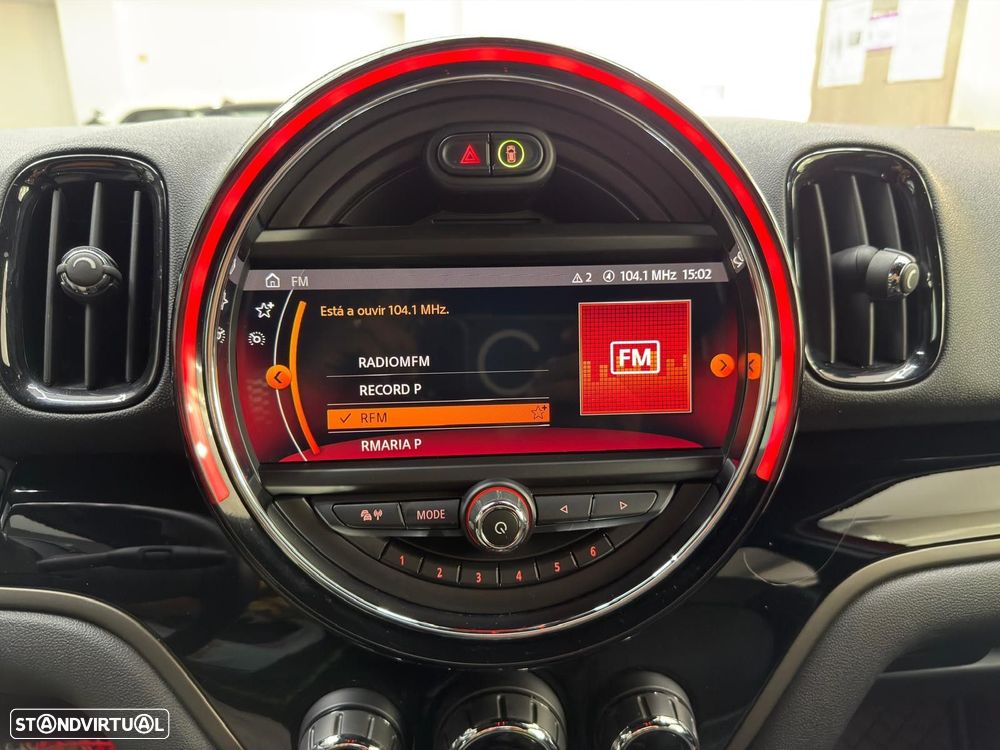 MINI Countryman Cooper SE ALL4 Auto - 23