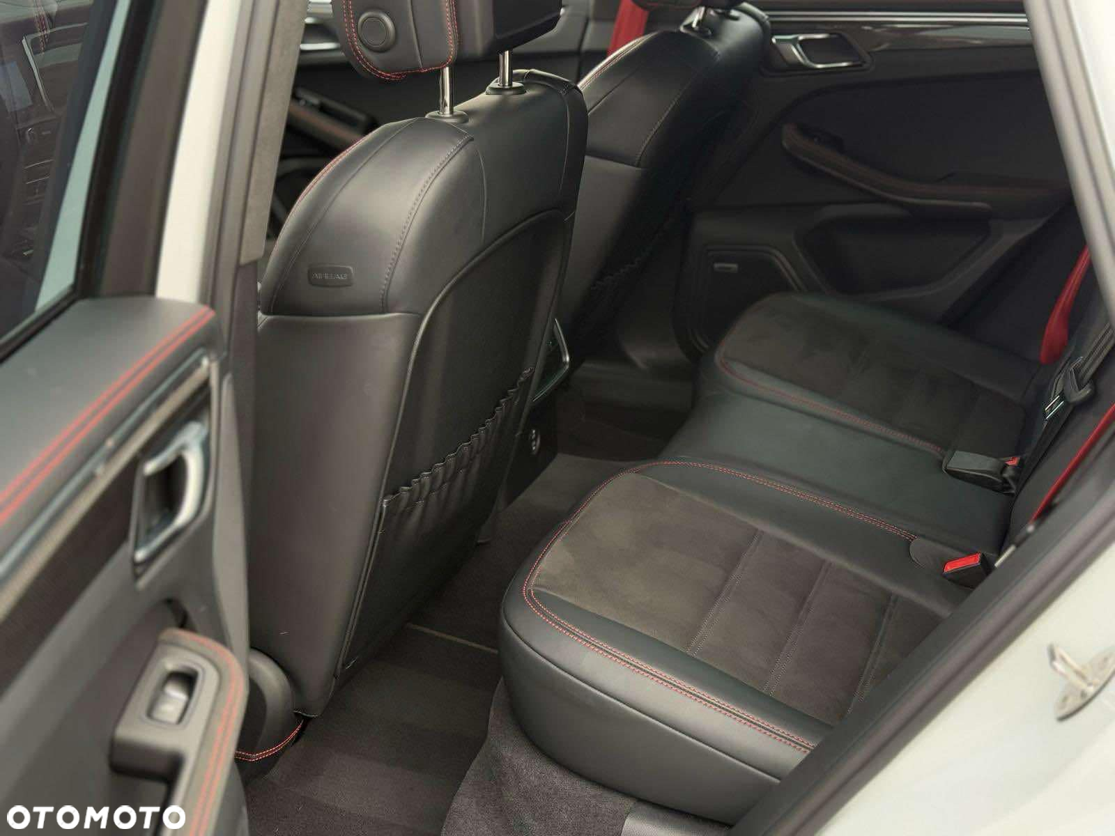 Porsche Macan GTS - 10