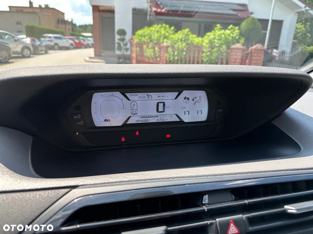 Citroën C4 Grand Picasso - 11