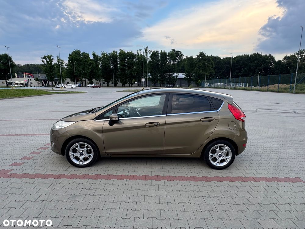 Ford Fiesta 1.4 TDCi Titanium - 12