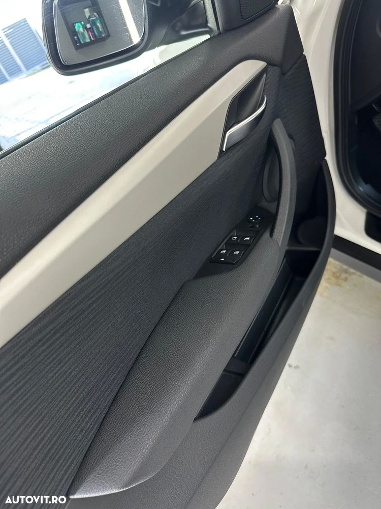 BMW X1 - 11