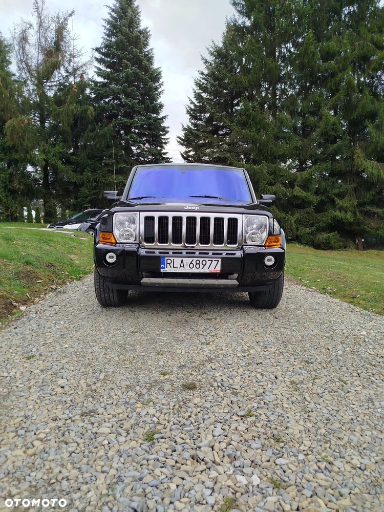 Jeep Commander 5.7 V8 HEMI Automatik Limited - 5
