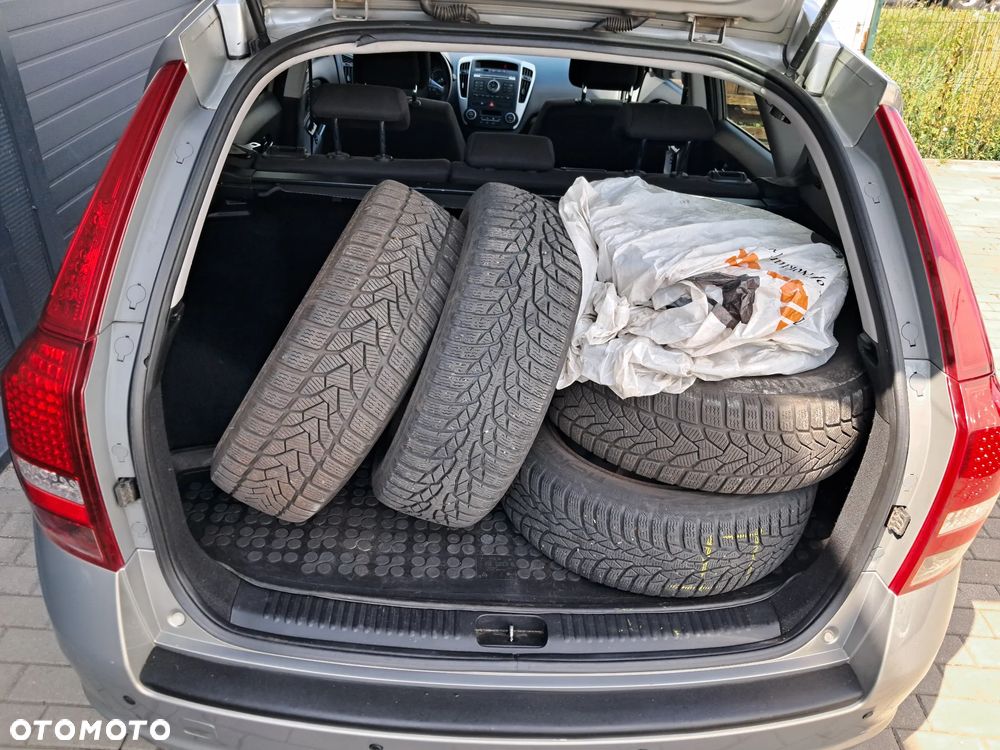 Kia Ceed 1.6 CRDi L - 12