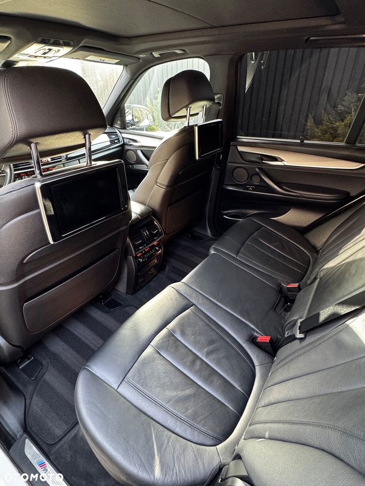 BMW X5 xDrive50i Sport-Aut - 16