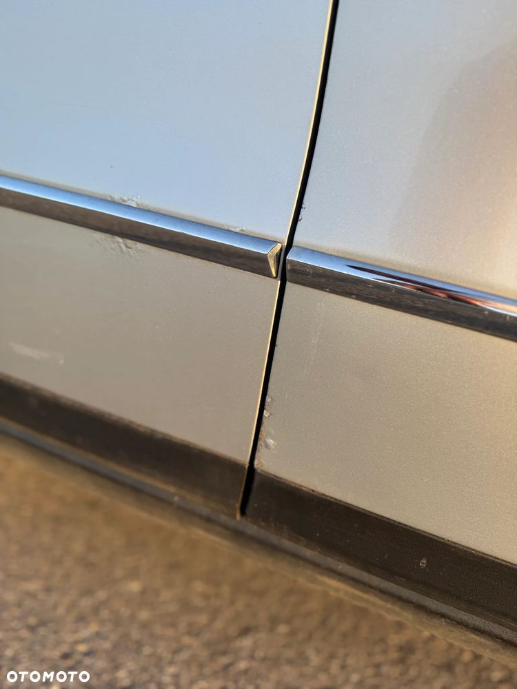 Volkswagen Passat 2.0 TDI Comfortline - 20