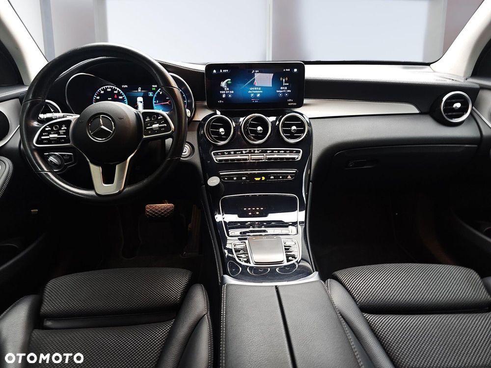 Mercedes-Benz GLC 220 d 4-Matic - 8