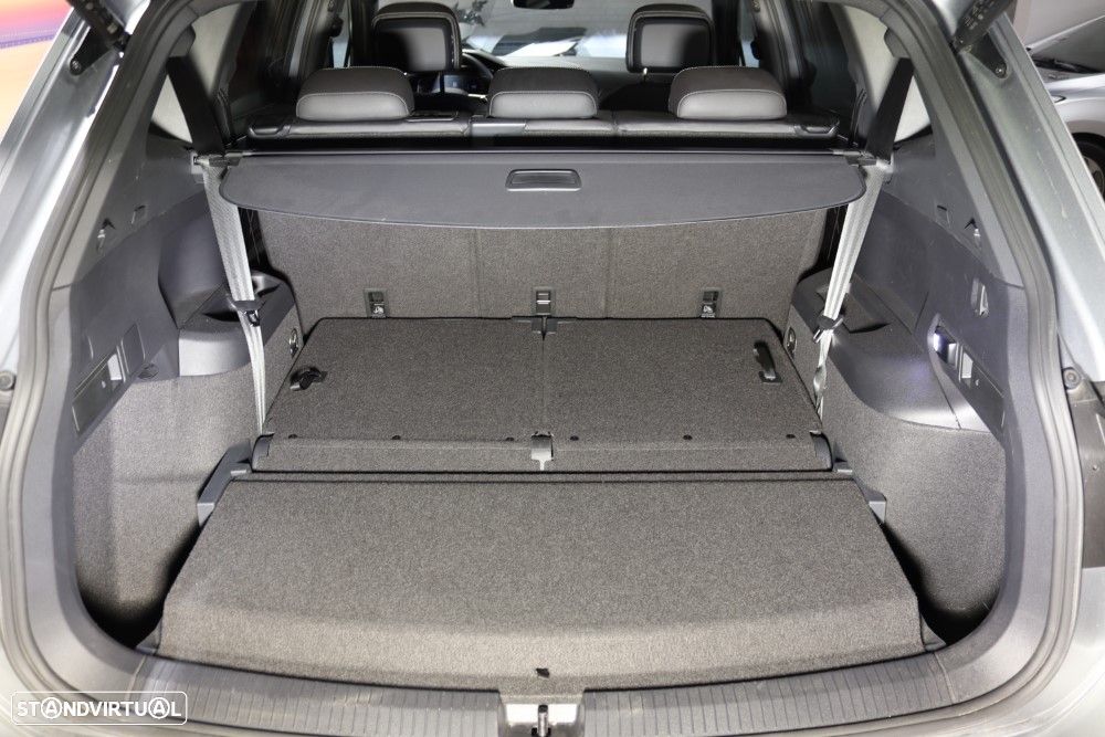 VW Tiguan Allspace 2.0 TDI R-Line DSG - 10