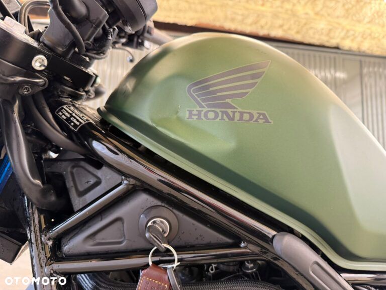 Honda CMX - 10