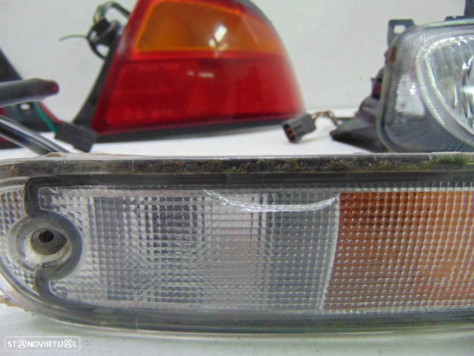 Mazda 323 f vários - 5