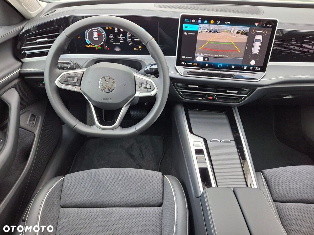 Volkswagen Passat Variant 1.5 TSI EVO Elegance DSG - 24