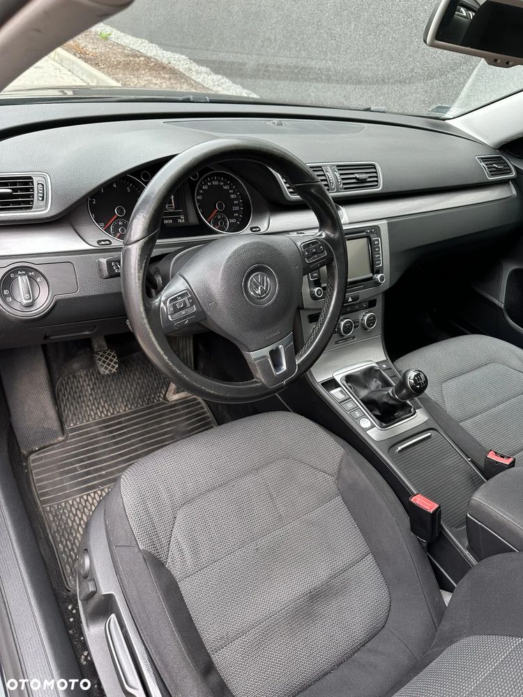 Volkswagen Passat 1.8 TSI Comfortline Optimum - 38