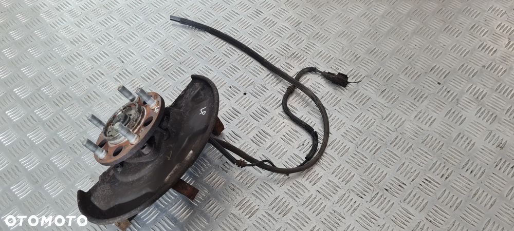 Ssangyong Actyon Sports II Zwrotnica Piasta Lewa Prawa Przód - 2