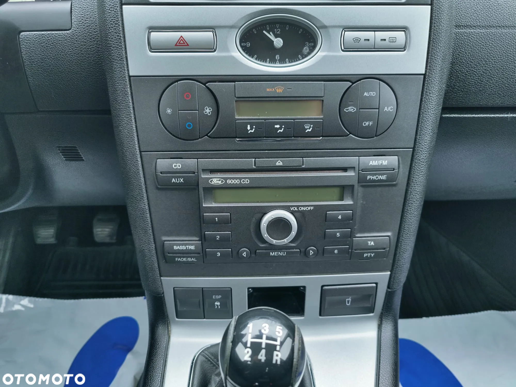 Ford Mondeo - 8