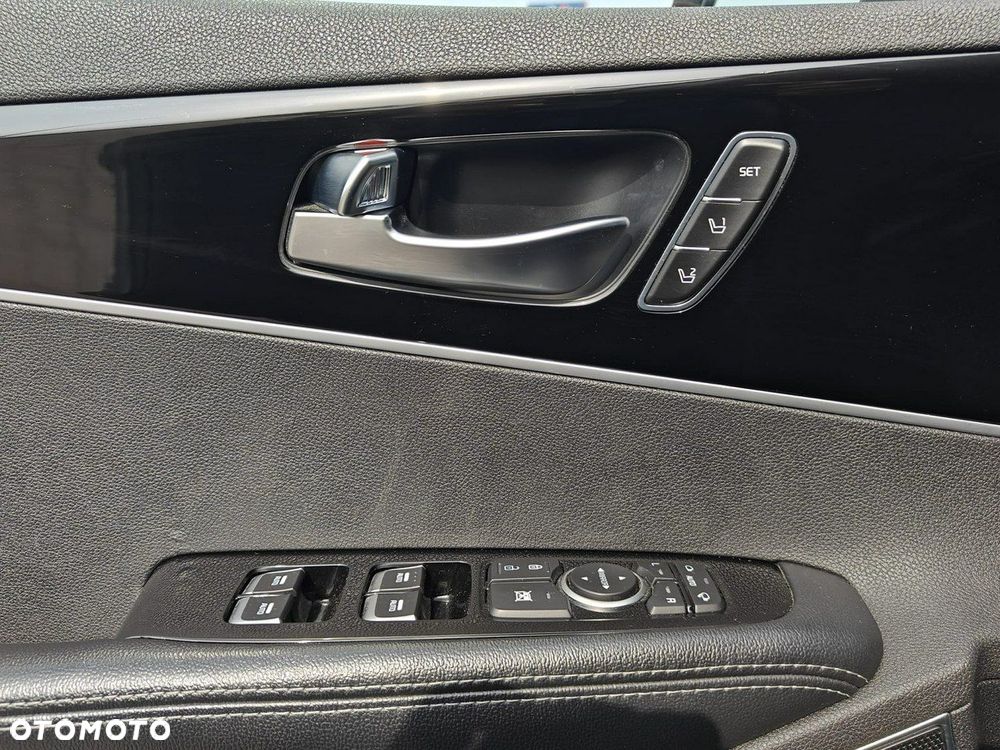 Kia Sorento - 17