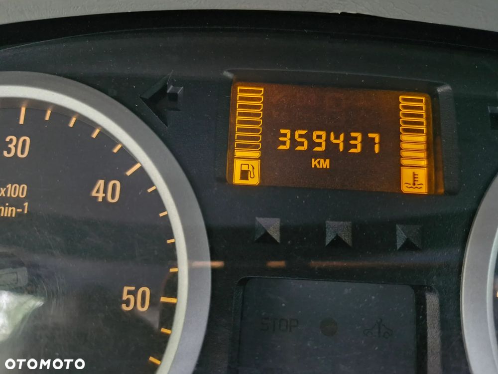 Opel Vivaro L1H1 2.9t - 16