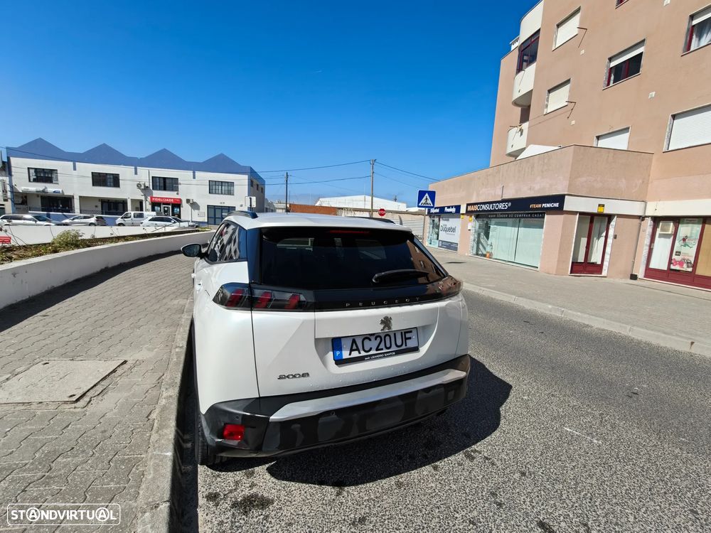 Peugeot 2008 1.2 PureTech Allure - 5