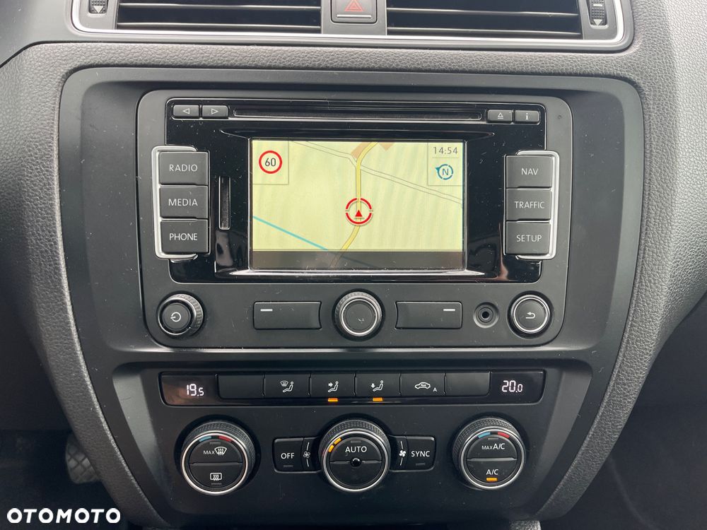 Volkswagen Jetta 2.0 TDI DPF BMT Comfortline - 16
