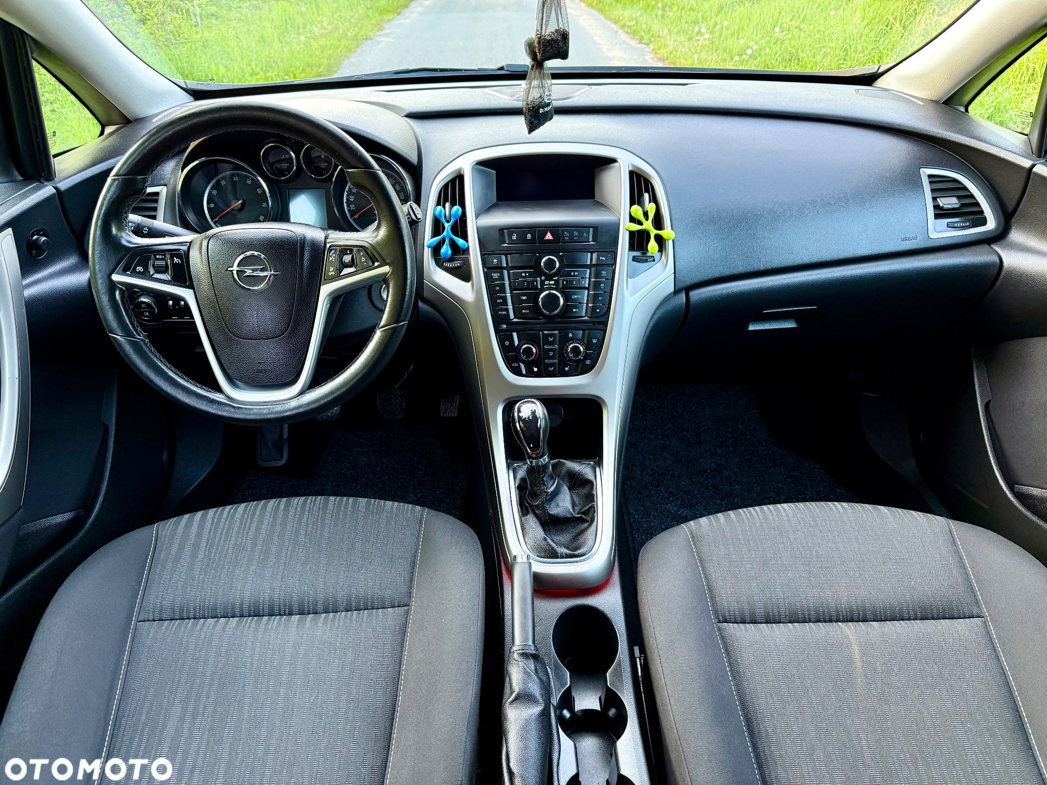 Opel Astra 1.6 Design Edition - 3