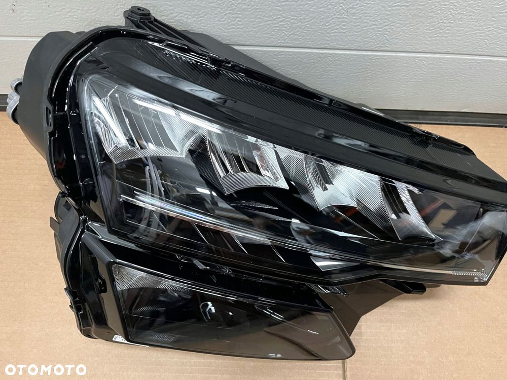 lampy full led skoda karoq lift kompletne idealne 57b941009 57b941010 brand - 2