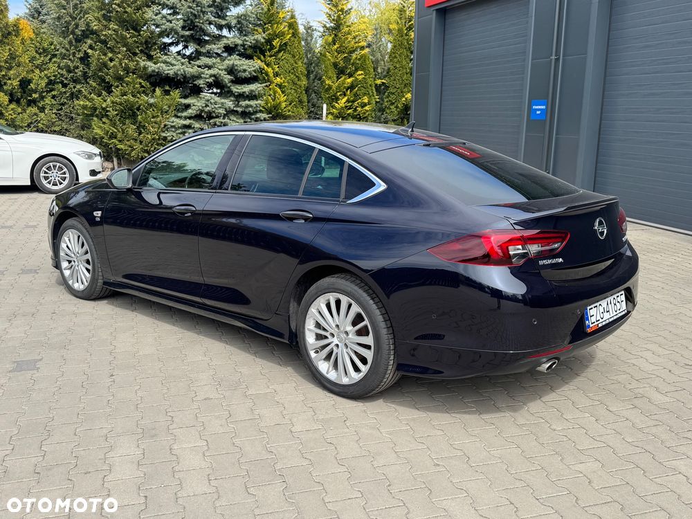 Opel Insignia 2.0 CDTI Ultimate S&S - 2