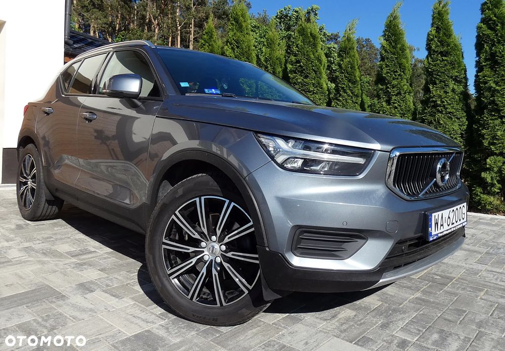 Volvo XC 40 D4 AWD Momentum (Intro Edition) - 37