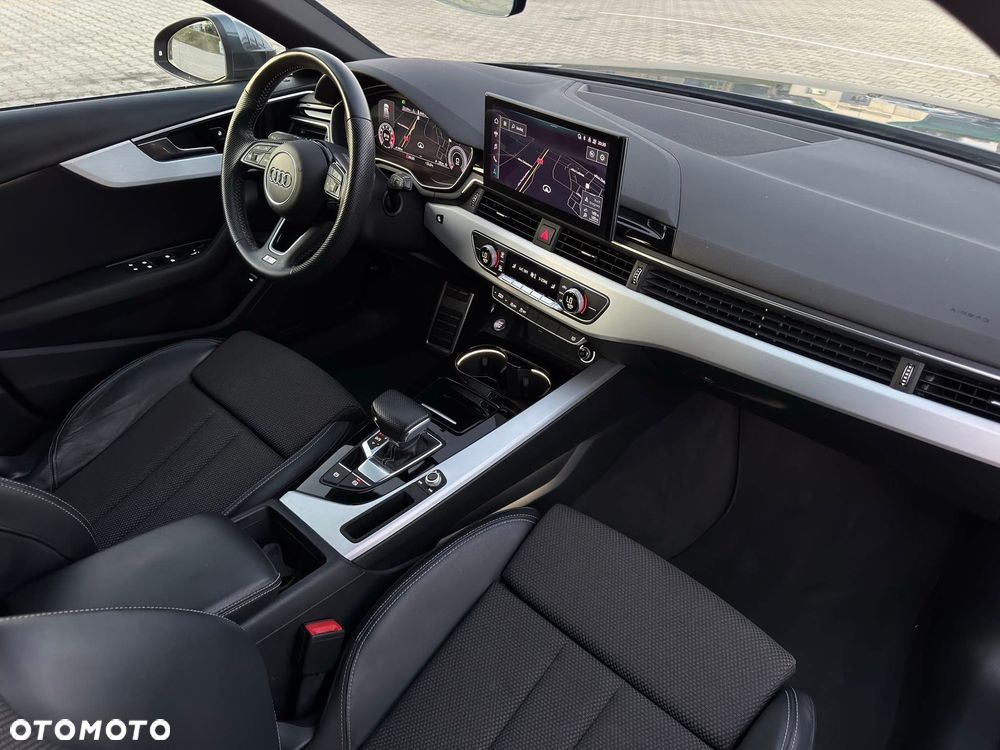 Audi A4 Avant 35 TFSI Sport S tronic - 34