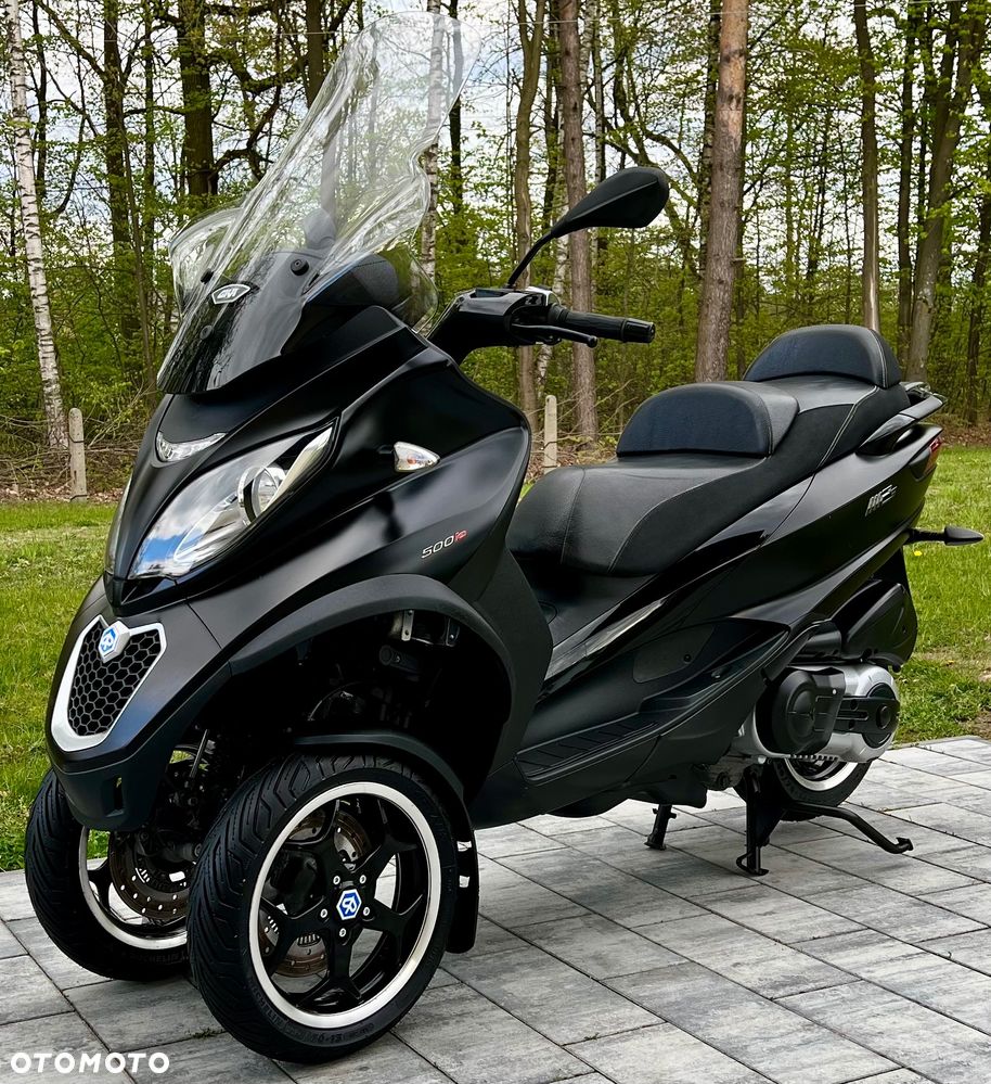Piaggio MP-3 - 1