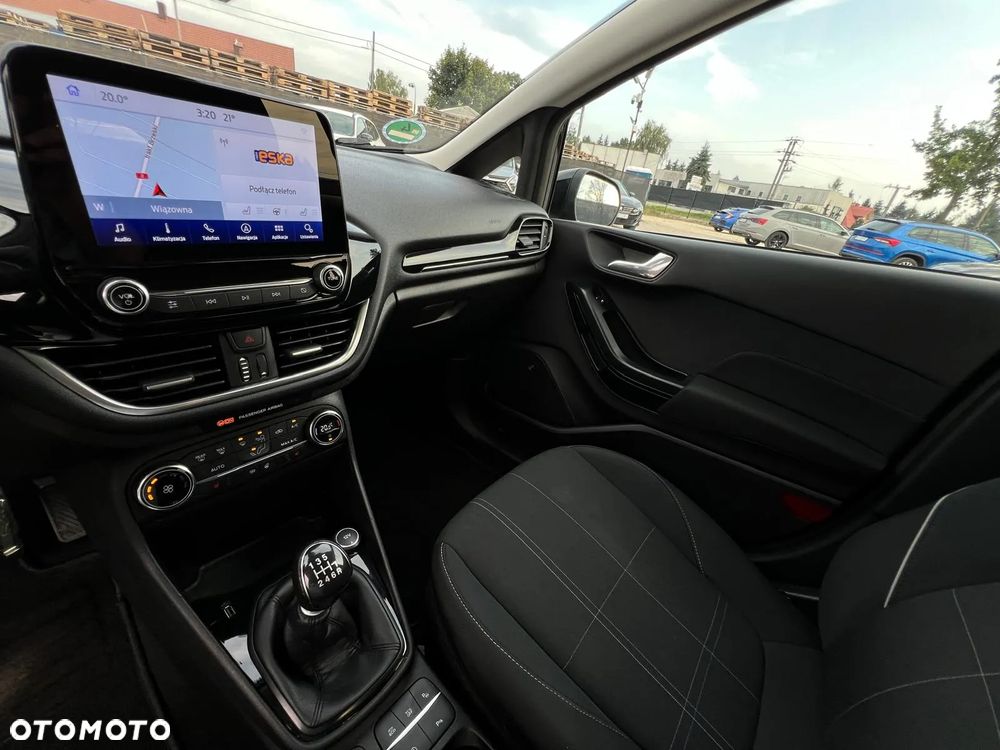 Ford Fiesta 1.0 EcoBoost Start-Stop SYNC Edition - 26