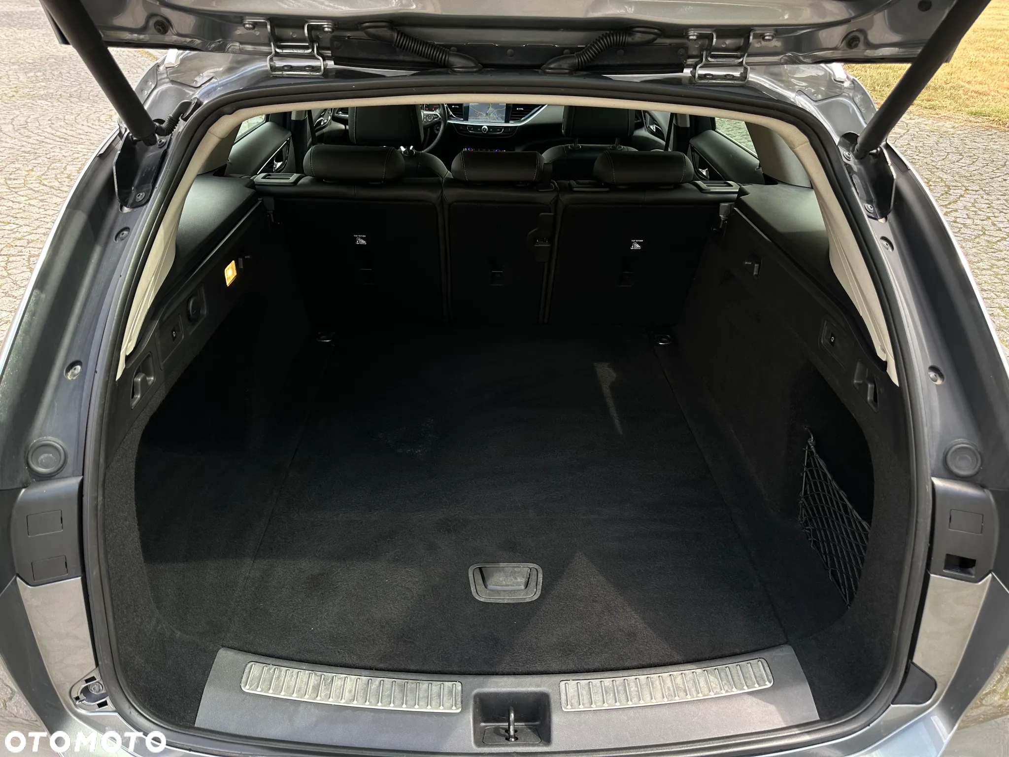 Opel Insignia Sports Tourer 2.0 Diesel 4x4 Ultimate Exclusive - 14