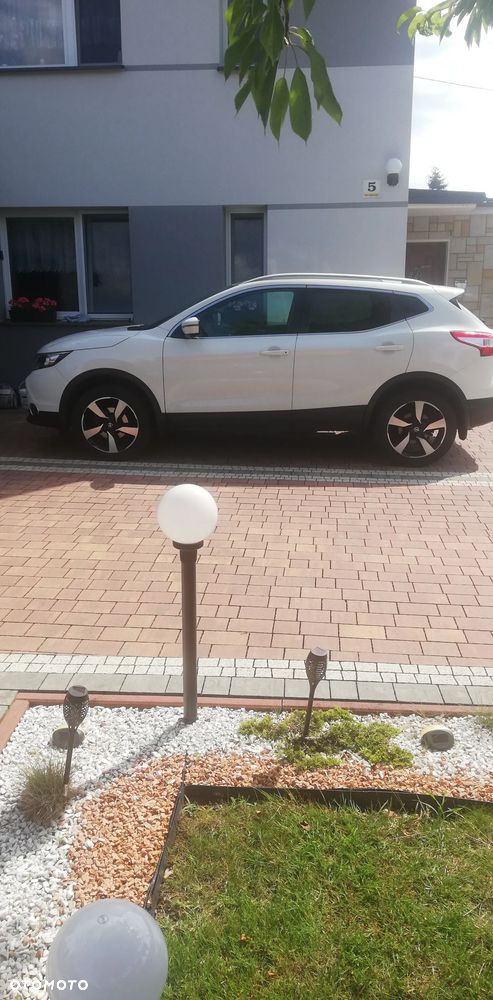 Nissan Qashqai 1.2 DIG-T N-Connecta - 2
