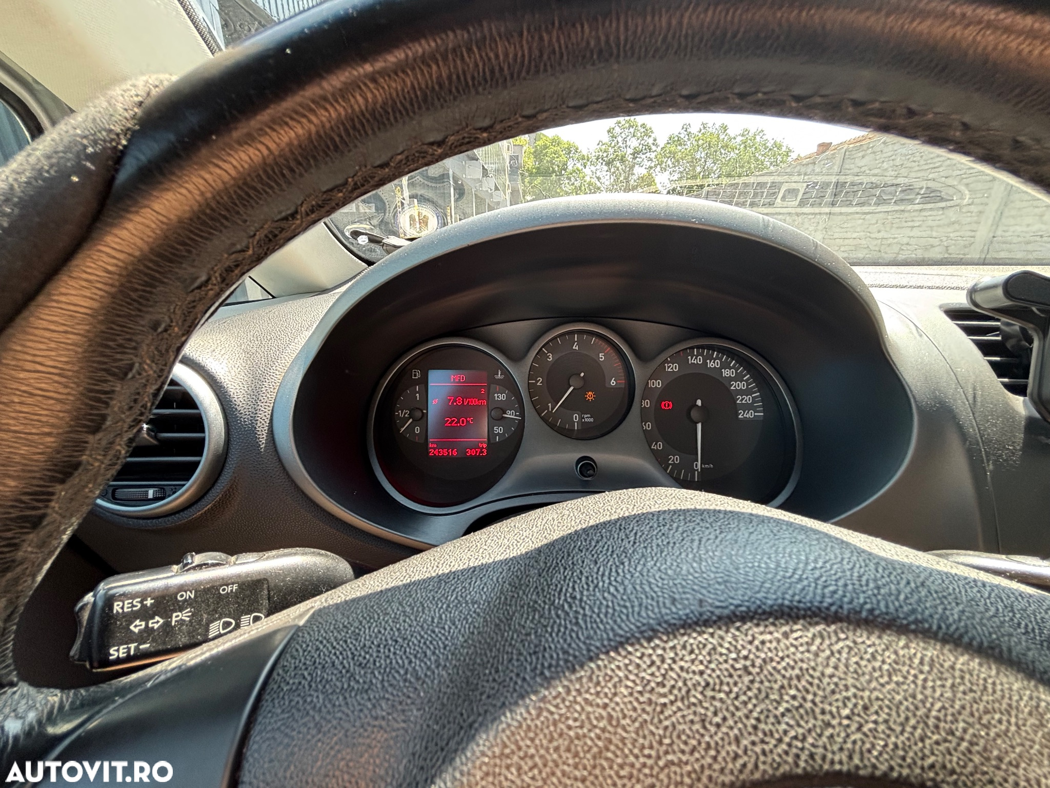 Seat Leon 2.0 TDI Sport-Up - 10