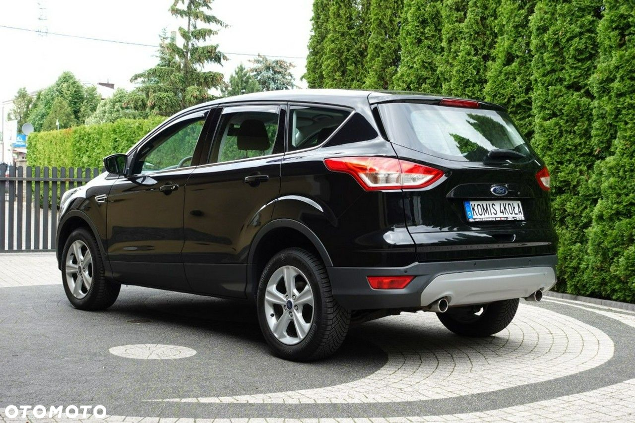 Ford Kuga - 4