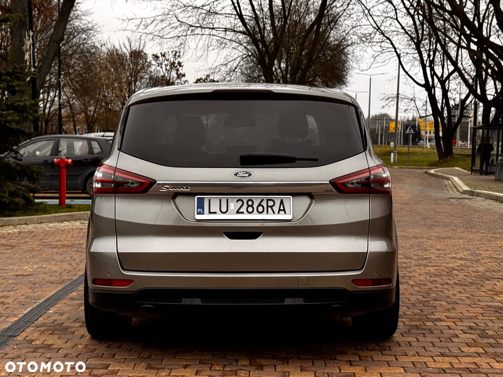 Ford S-Max 2.0 TDCi Titanium PowerShift - 6